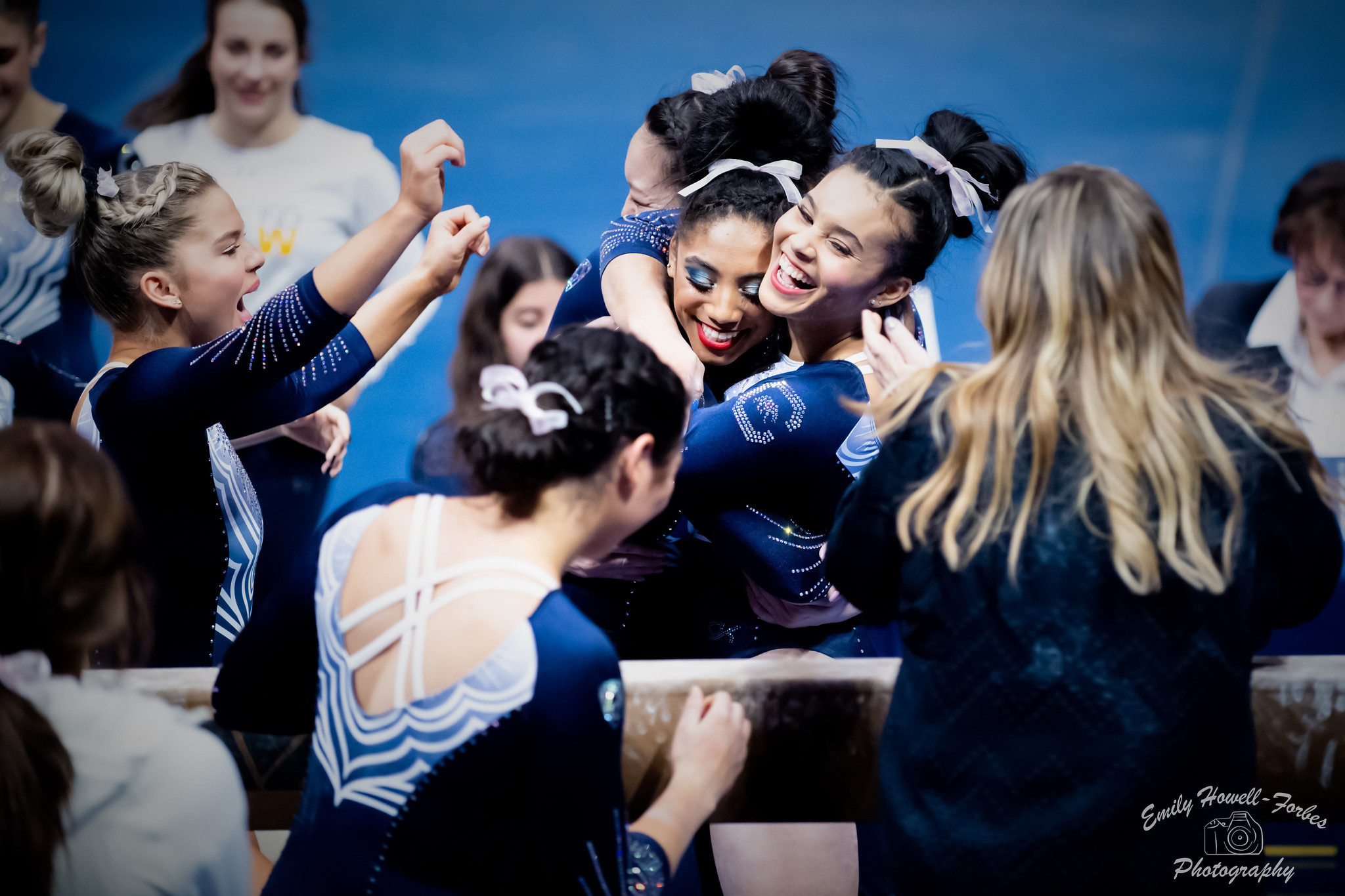 PHOTO ESSAY: Hugs - College Gym News