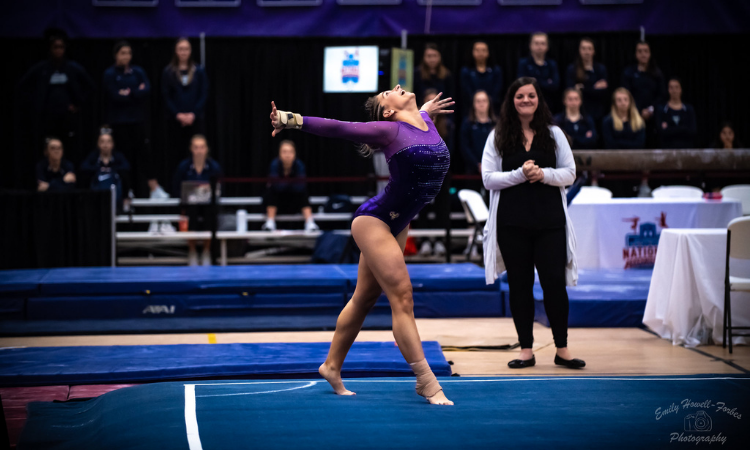 2022 Outlook: Holes, Locks and Borderline Routines for Top Teams - College  Gym News
