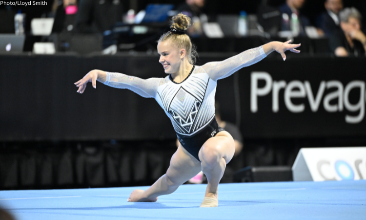 Joscelyn Roberson competes on floor exercise at the 2023 Core Hydration Classic