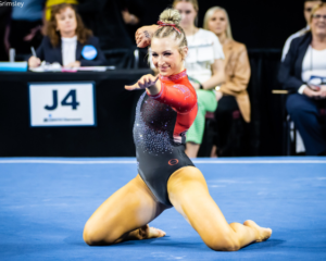 Ella Hodges competes on floor for Ohio State.