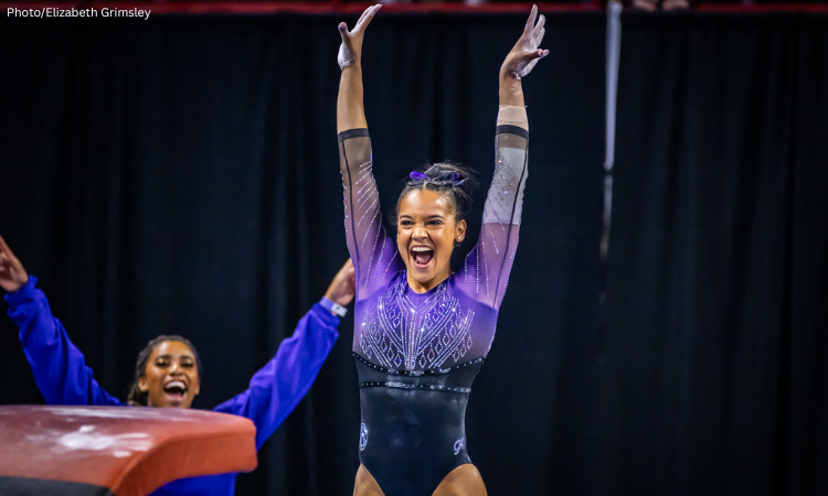 Haleigh Bryant (LSU) presenting after vault