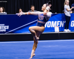 Gabby McLaughlin doing floor choreography
