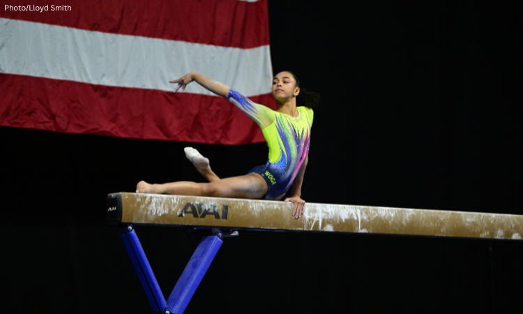 Hezly Rivera competes on beam