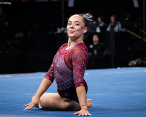 Faith Torrez competes on floor