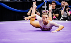 Jordan Bowers competes on floor.