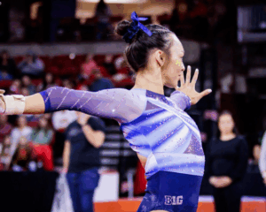 Kayli Boozer performs on floor.